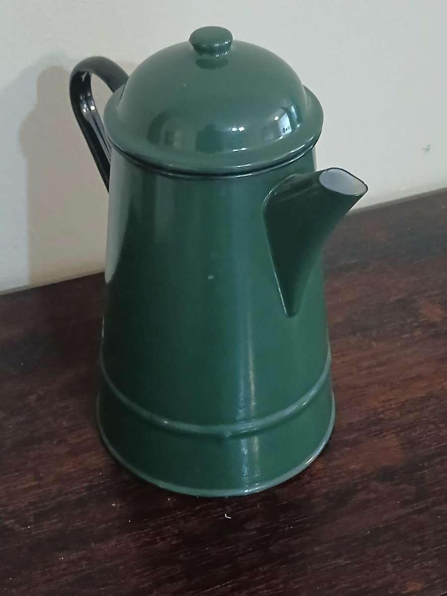 VINTAGE Traditional Green Enamel Coffee Pot