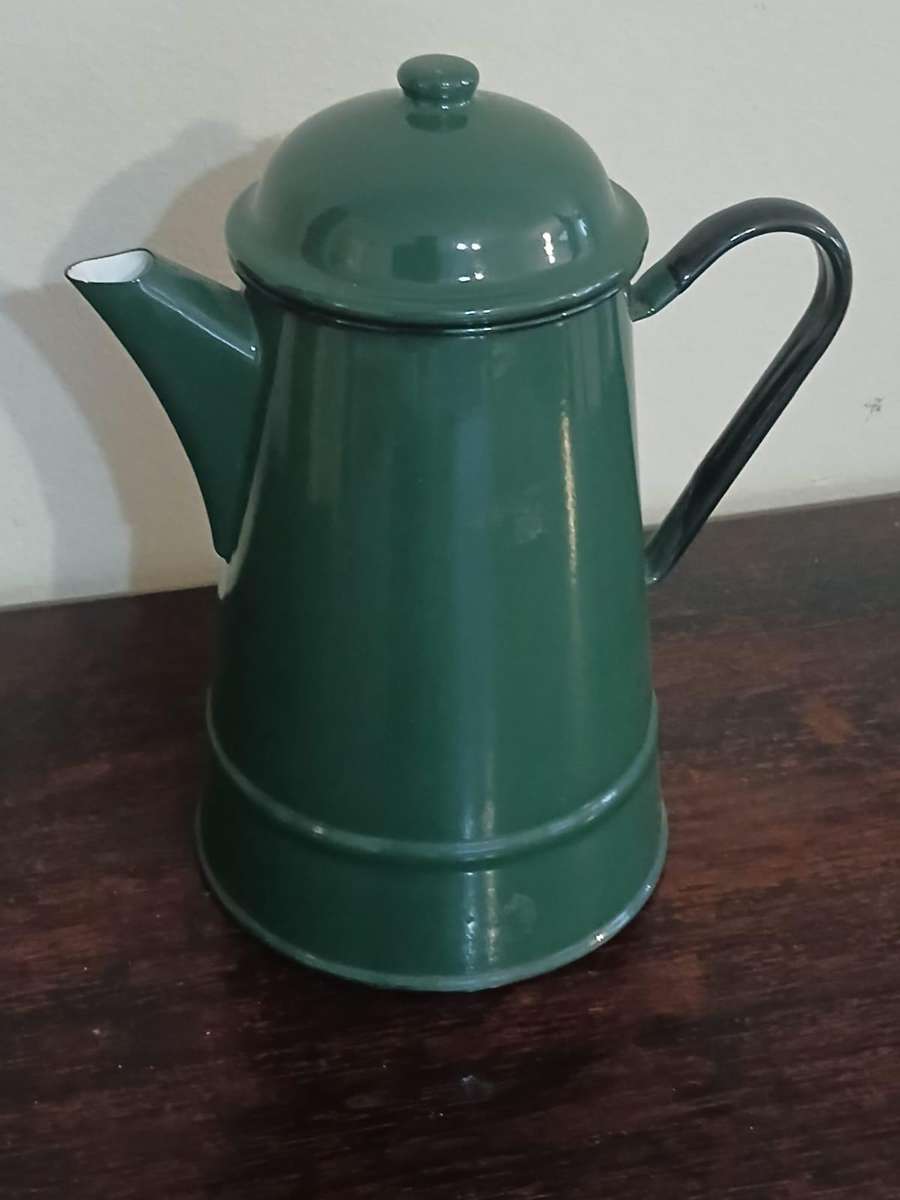 VINTAGE Traditional Green Enamel Coffee Pot