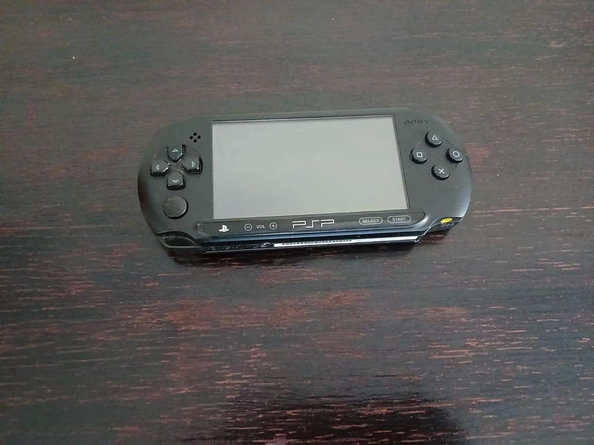 Sony Console PSP Street