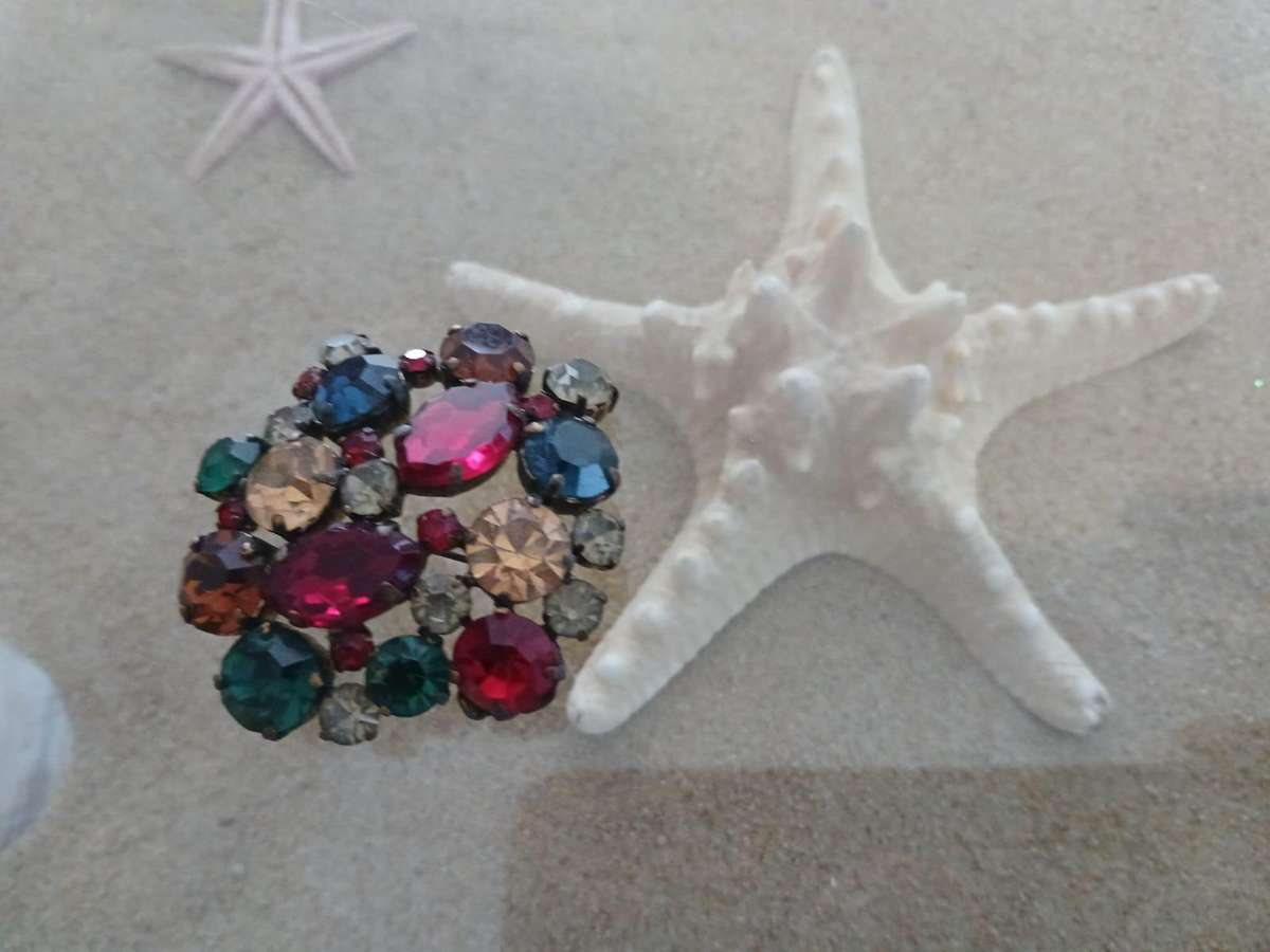 VINTAGE Stunning Czech Glass Large Multi-Color Cut Crystal Rhinestone Brooch 1930's