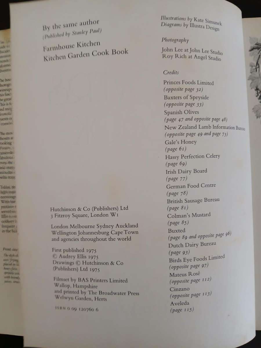 Wine Lovers Cookbook, Audrey Ellis Published by Hutchinson (London), 1975 First Edition