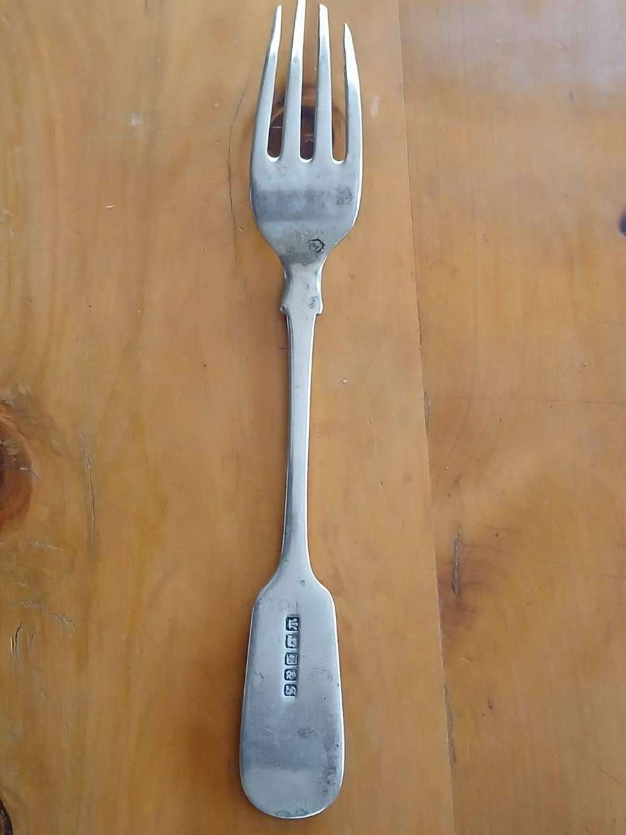 ANTIQUE Solid Silver Fiddle Pattern Table Fork London 1800's