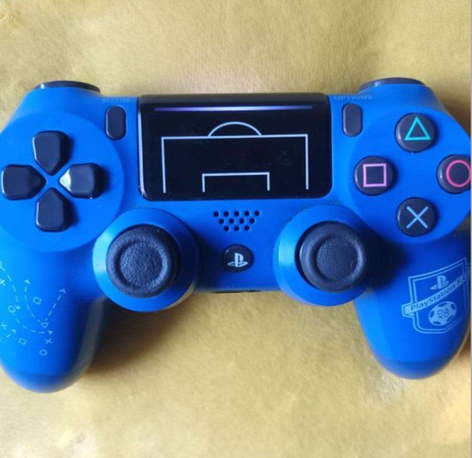 Sony DualShock 4 Wireless Controller (F.C. Football Club Limited Edition) - (PS4) PlayStation 4