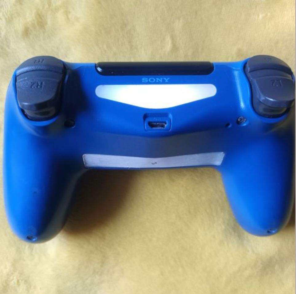 Sony DualShock 4 Wireless Controller (F.C. Football Club Limited Edition) - (PS4) PlayStation 4