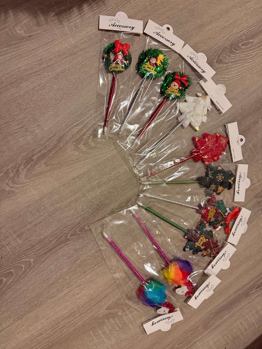 Assorted Christmas pen