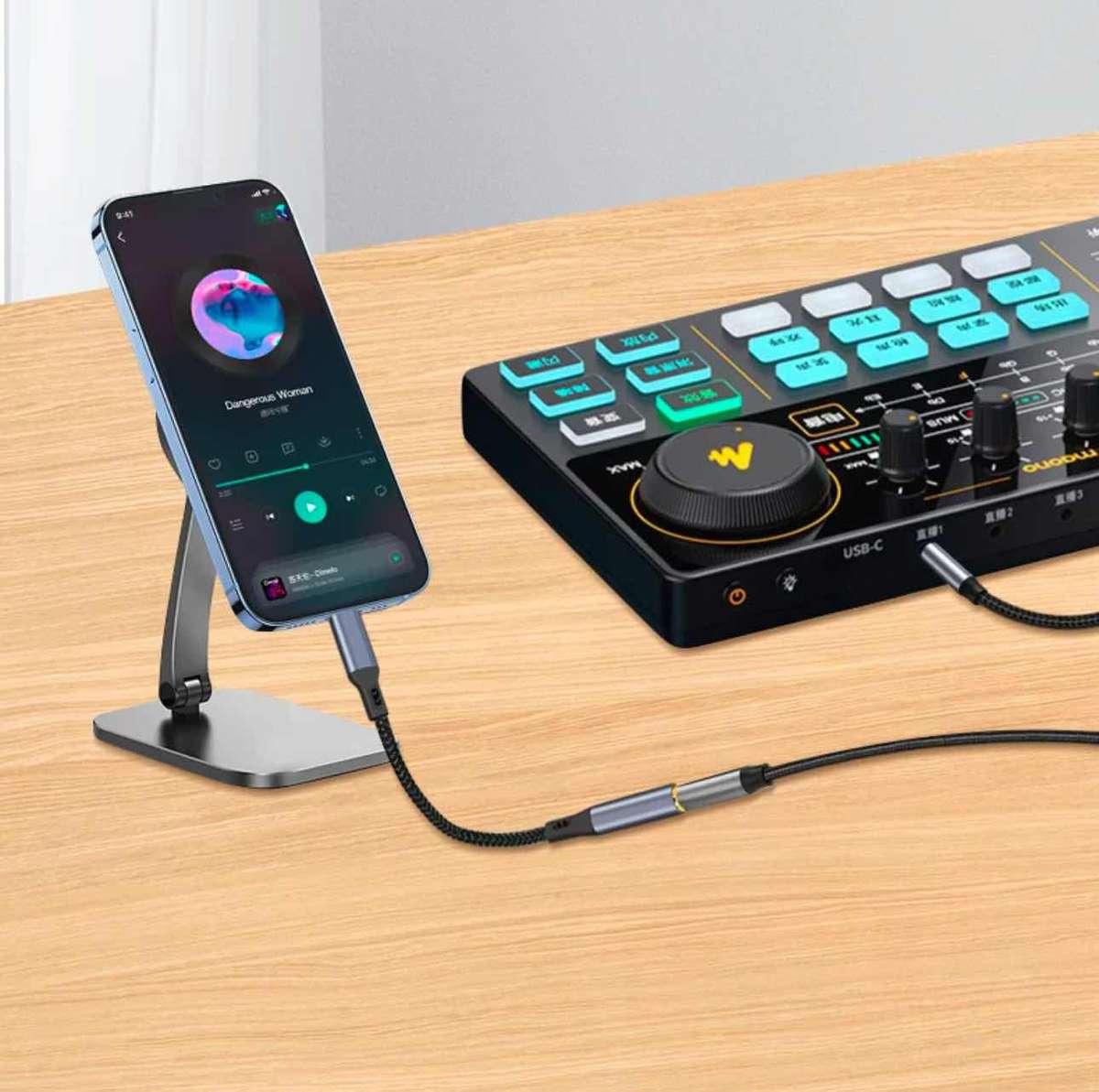 iPhone Headphone Adapter Lightning to 3.5mm Jack iPhone Aux Adapter