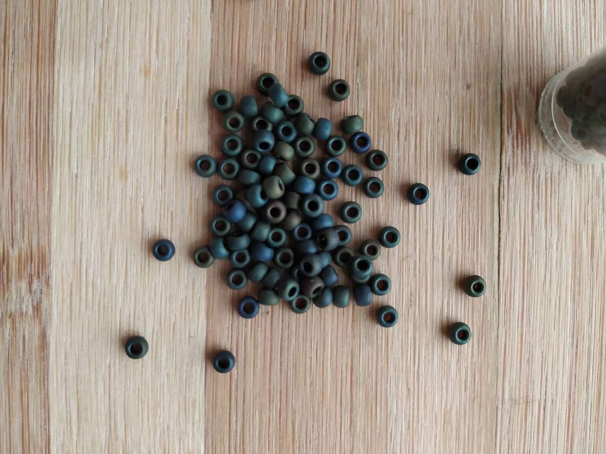 Toho Seed Beads (Frosted) - 8/0 3mm - Metallic Iris Green - 500pcs