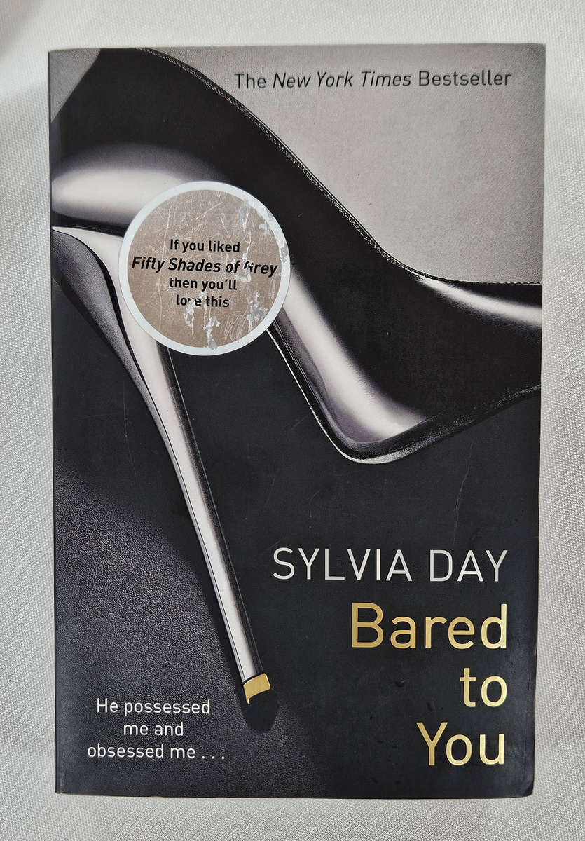 Bared to You (Crossfire Saga #1) by Sylvia Day - Paperback