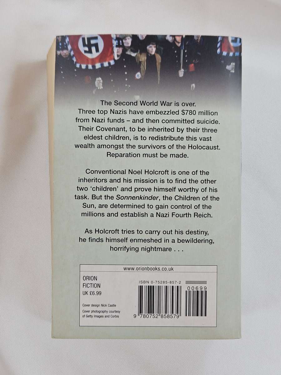 The Holcroft Covenant by Robert Ludlum - Paperback