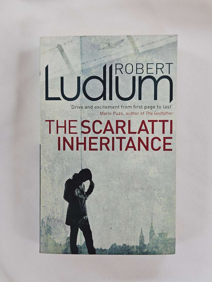 The Scarlatti Inheritance by Robert Ludlum - Paperback