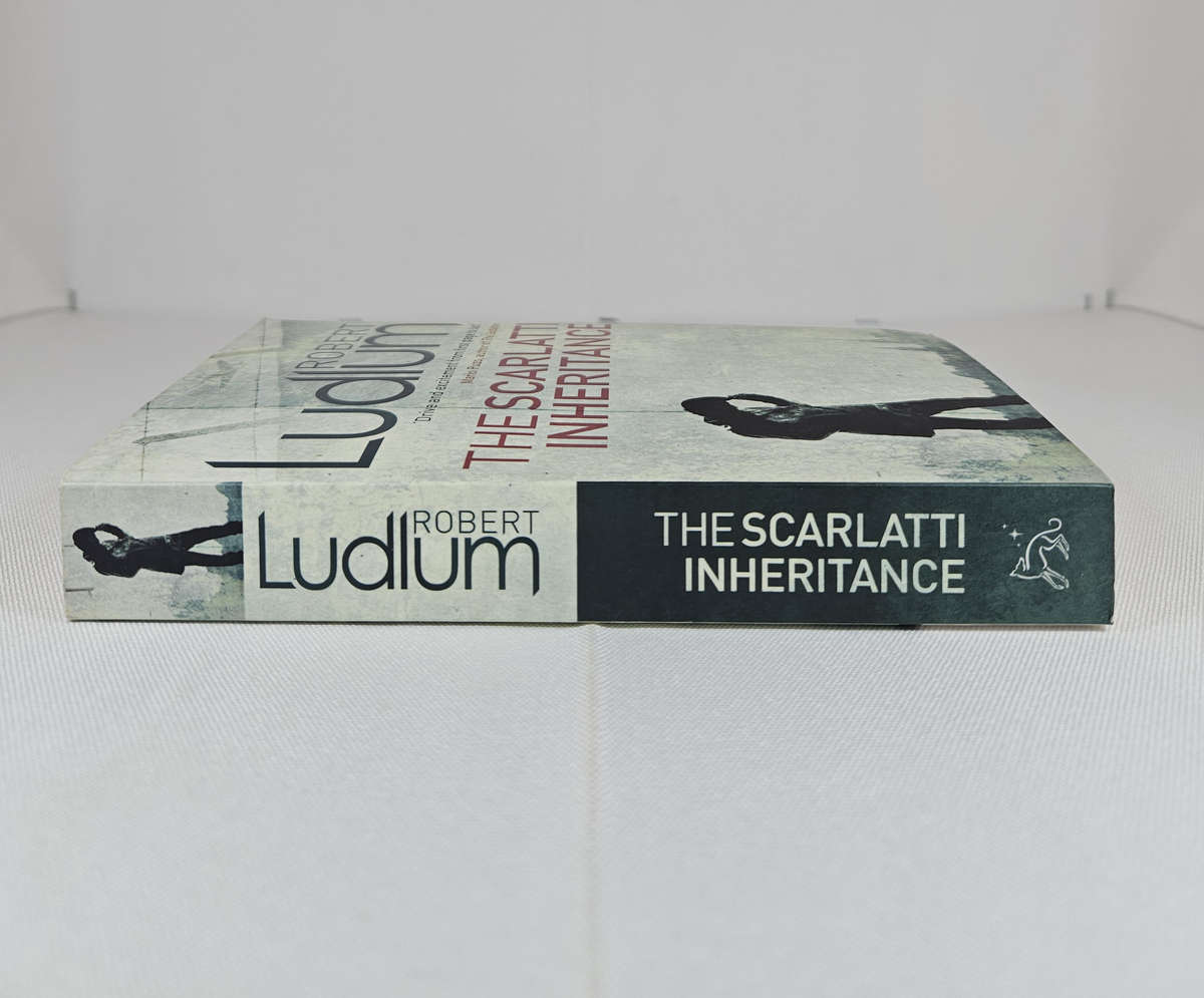 The Scarlatti Inheritance by Robert Ludlum - Paperback