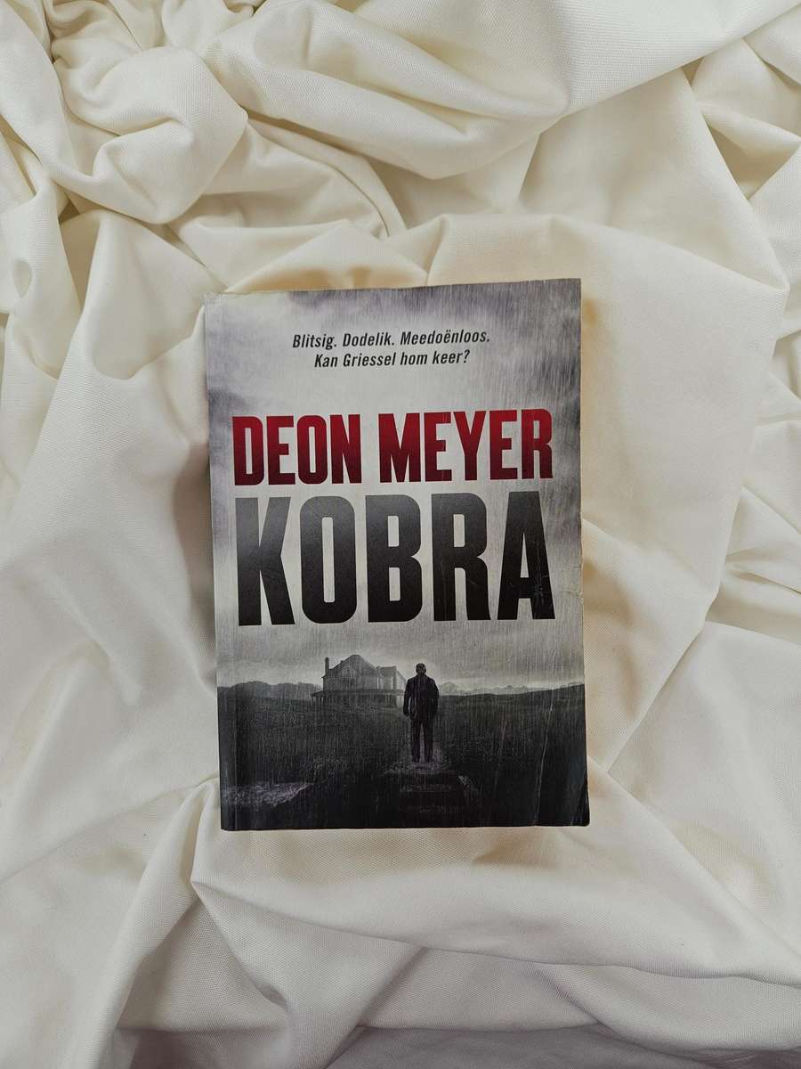 Kobra (Afrikaans) by Deon Meyer - Paperback
