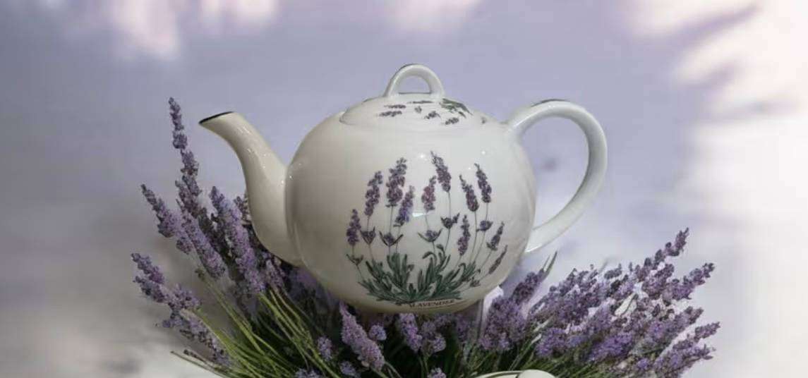 Teapot Bavarian lavender