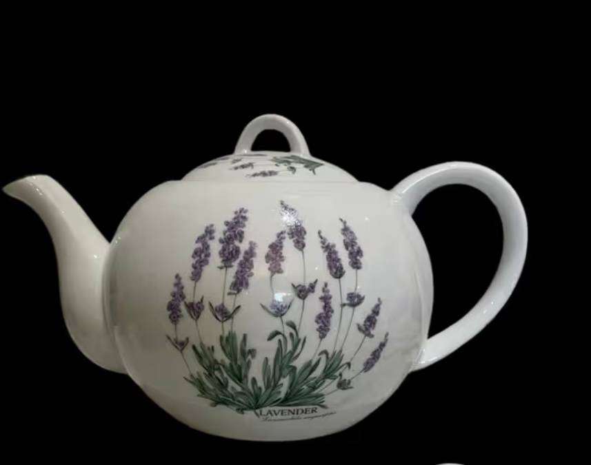 Teapot Bavarian lavender