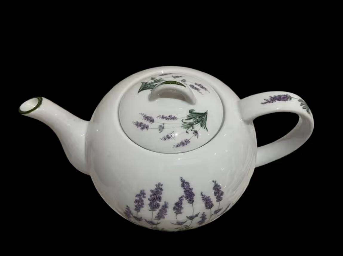 Teapot Bavarian lavender