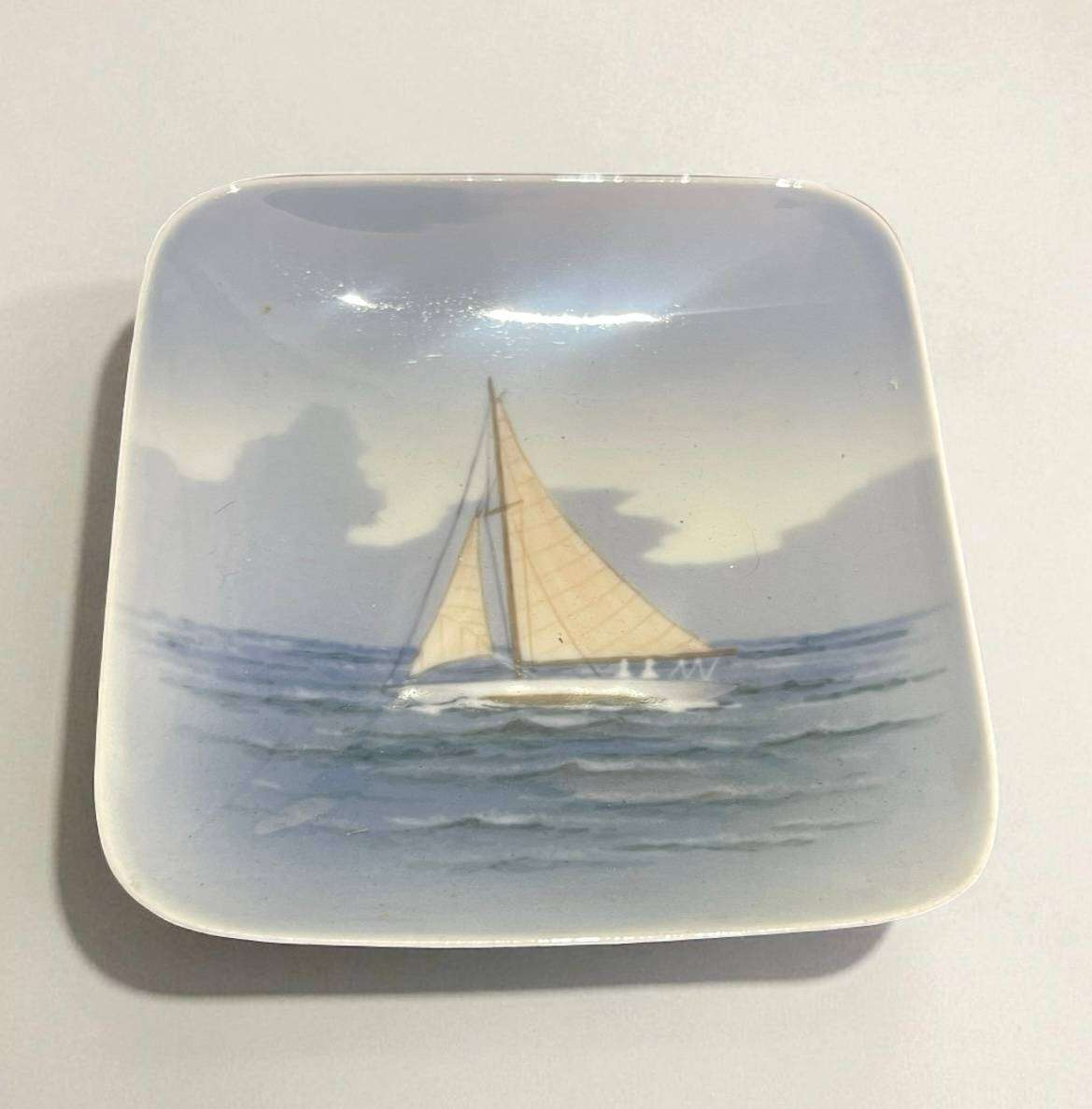 Plate display small Denmark