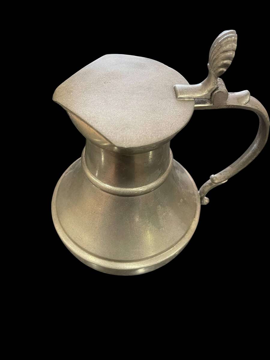 Jug pewter