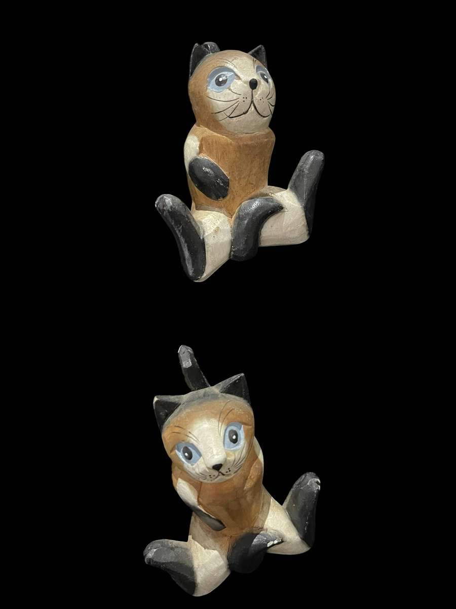 Ornament cats wood