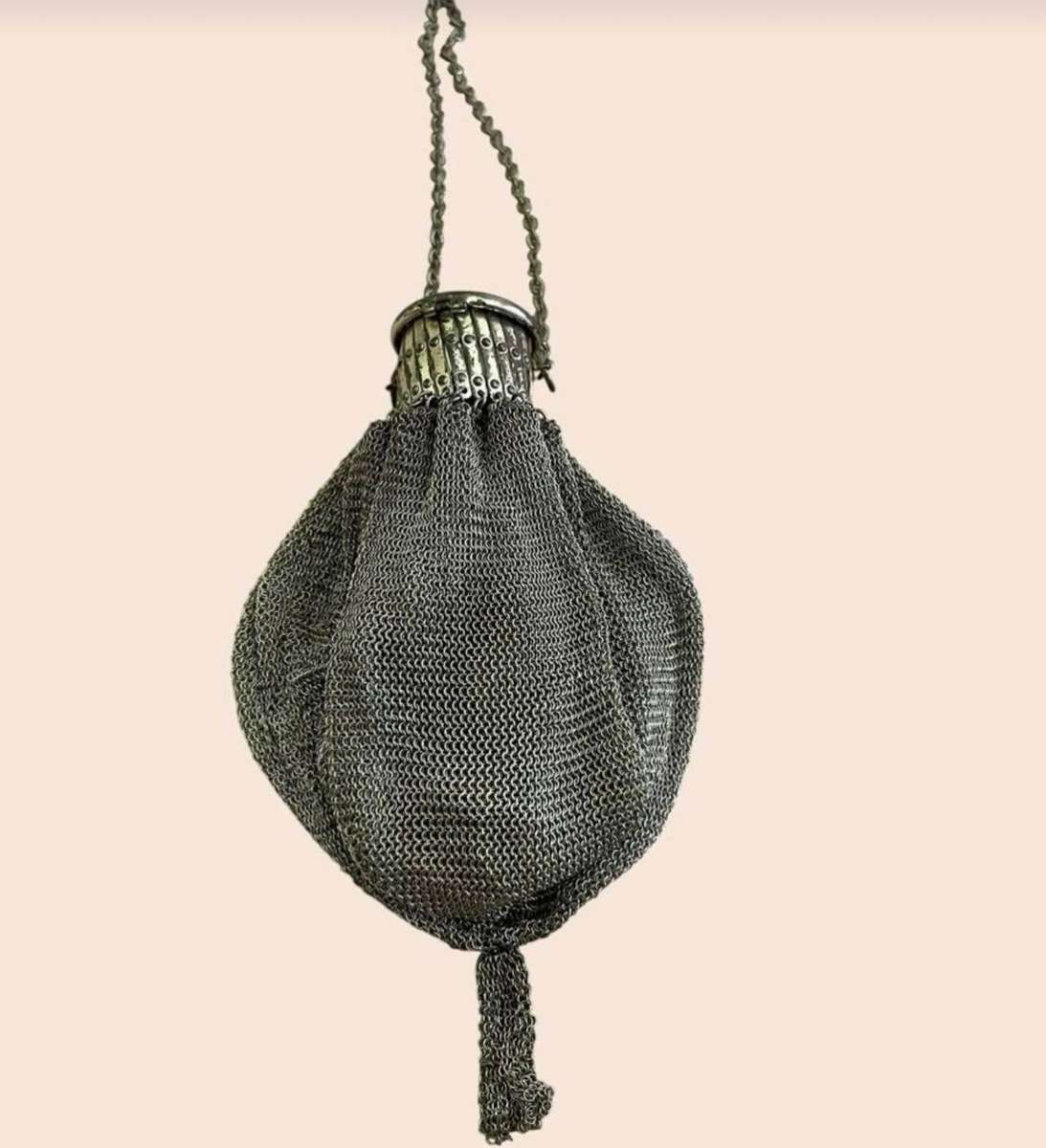 Handbag mesh
