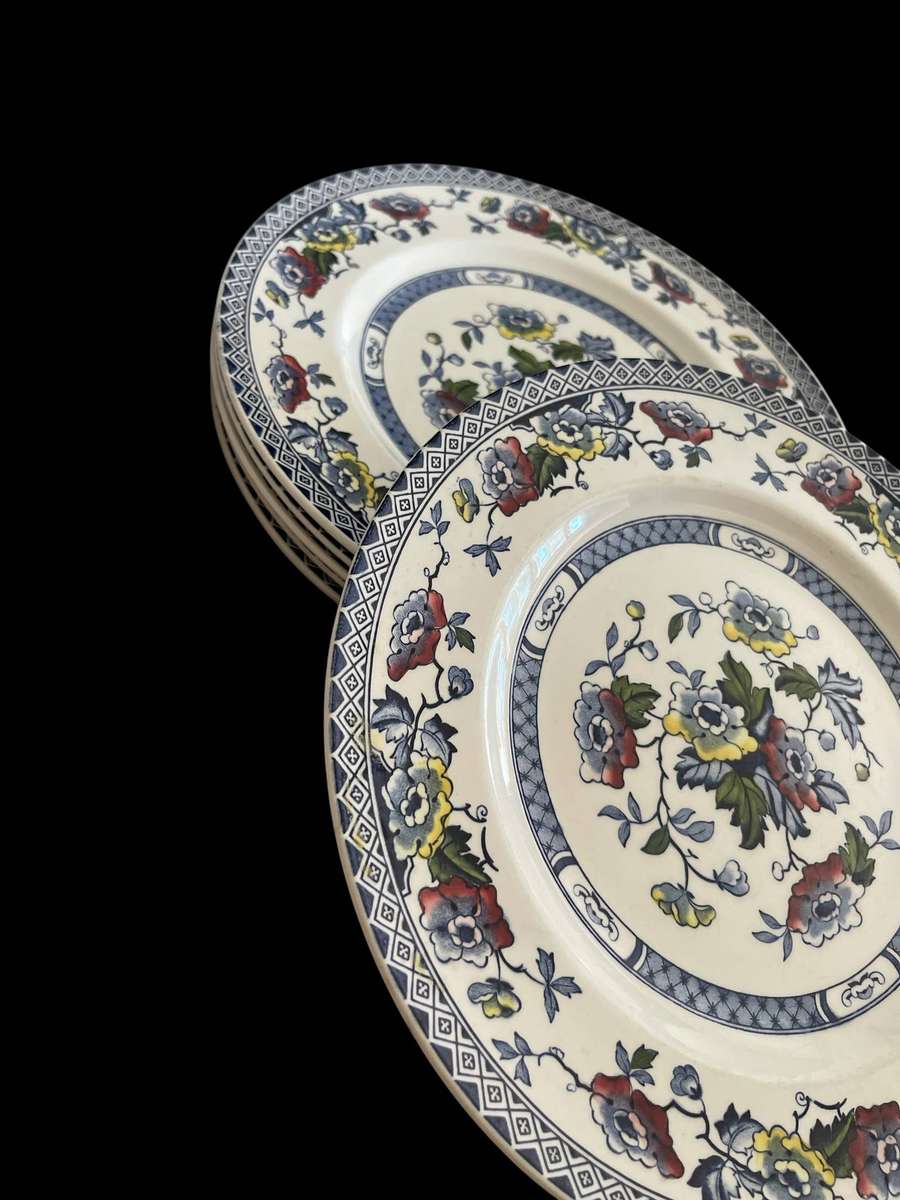 Dinner plates x6