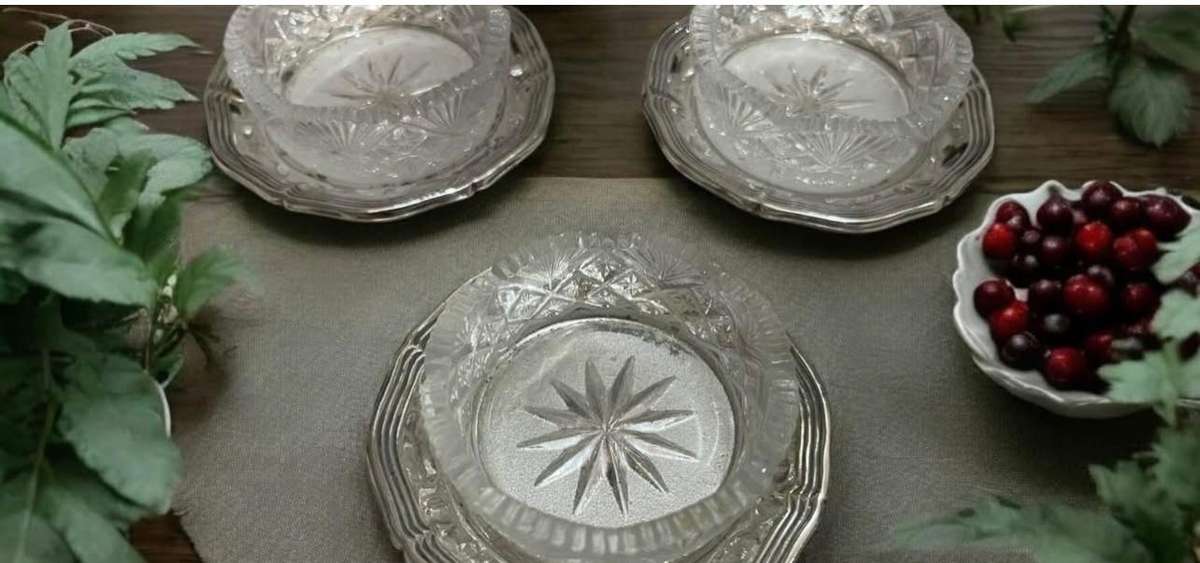 Butter/Jam holders each