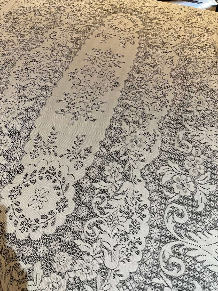 Tablecloth vintage