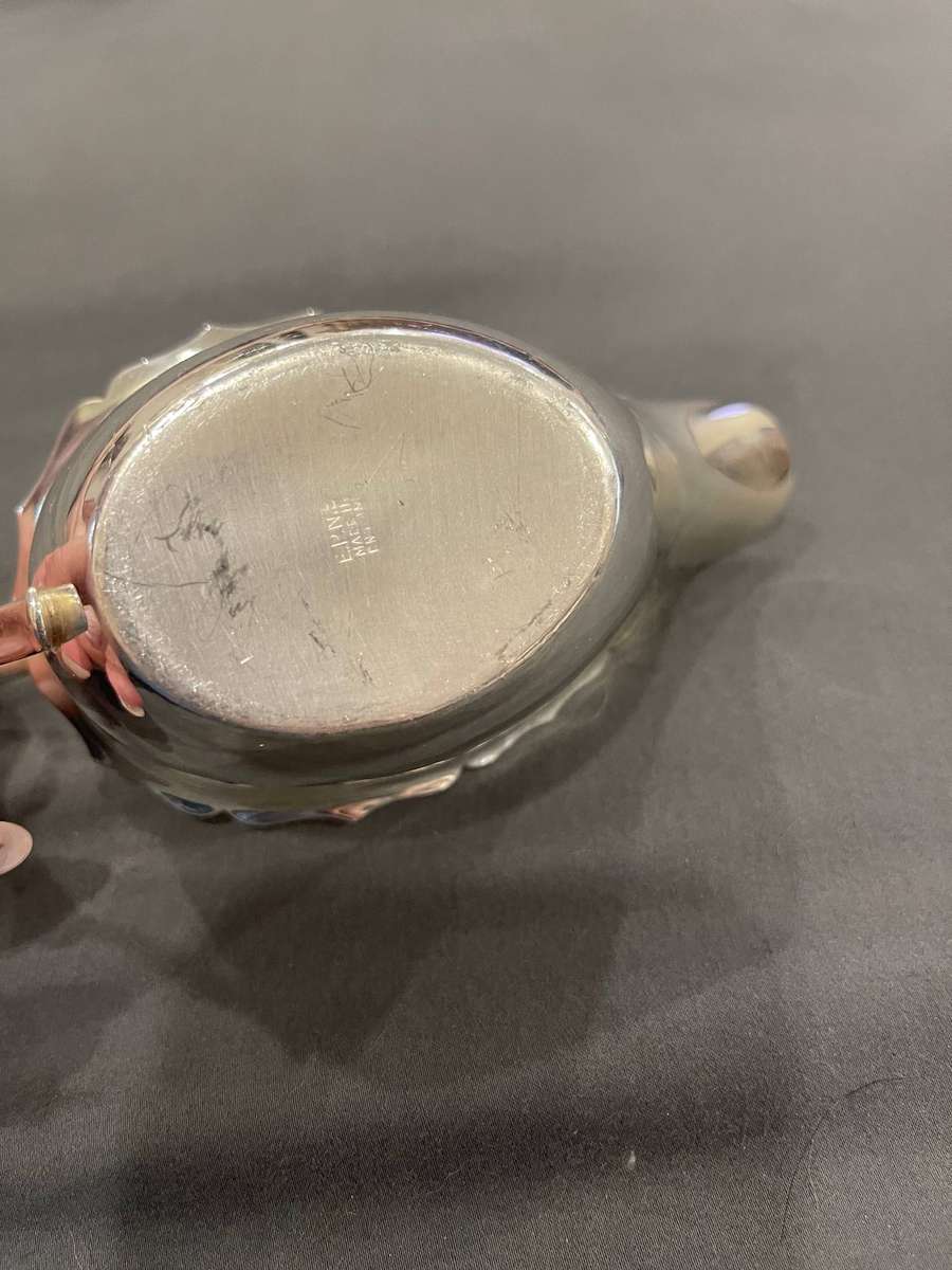 Gravy boat(NR10)silver plated