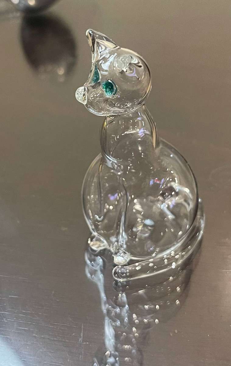 Ornament glass cat
