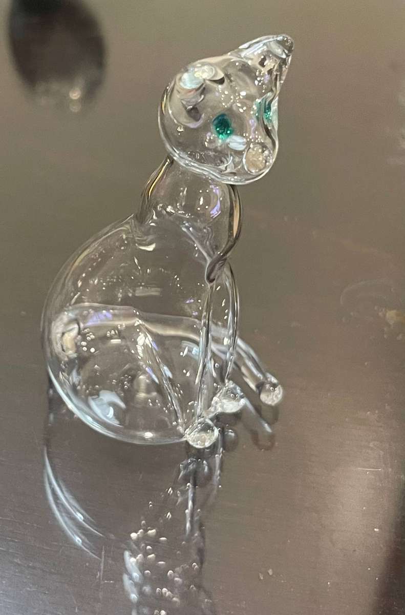 Ornament glass cat