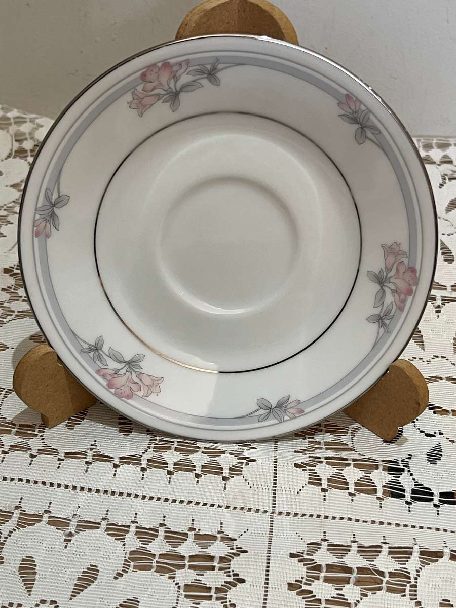Saucers Noritake Fairmont