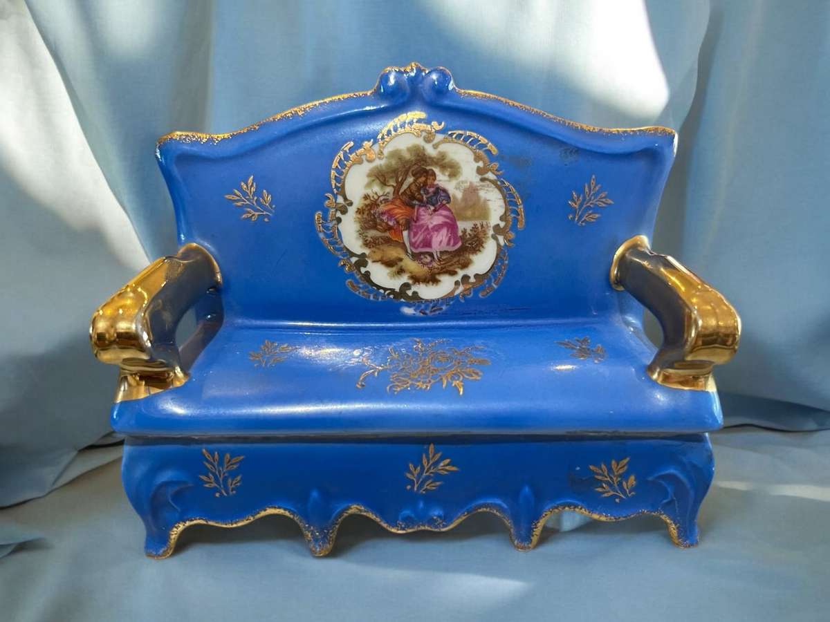 Ornament couch Limoges