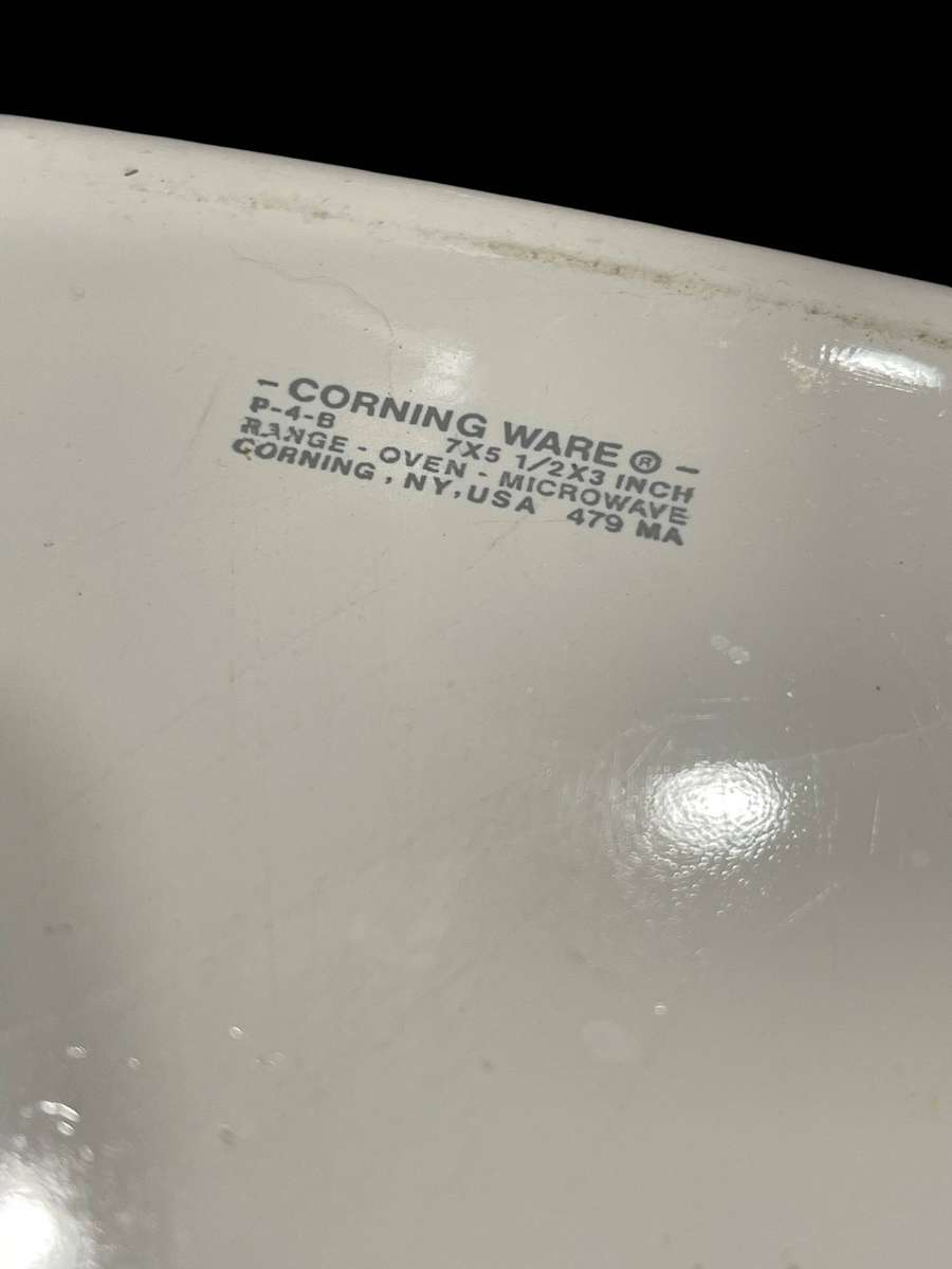 Oven dish Corningware