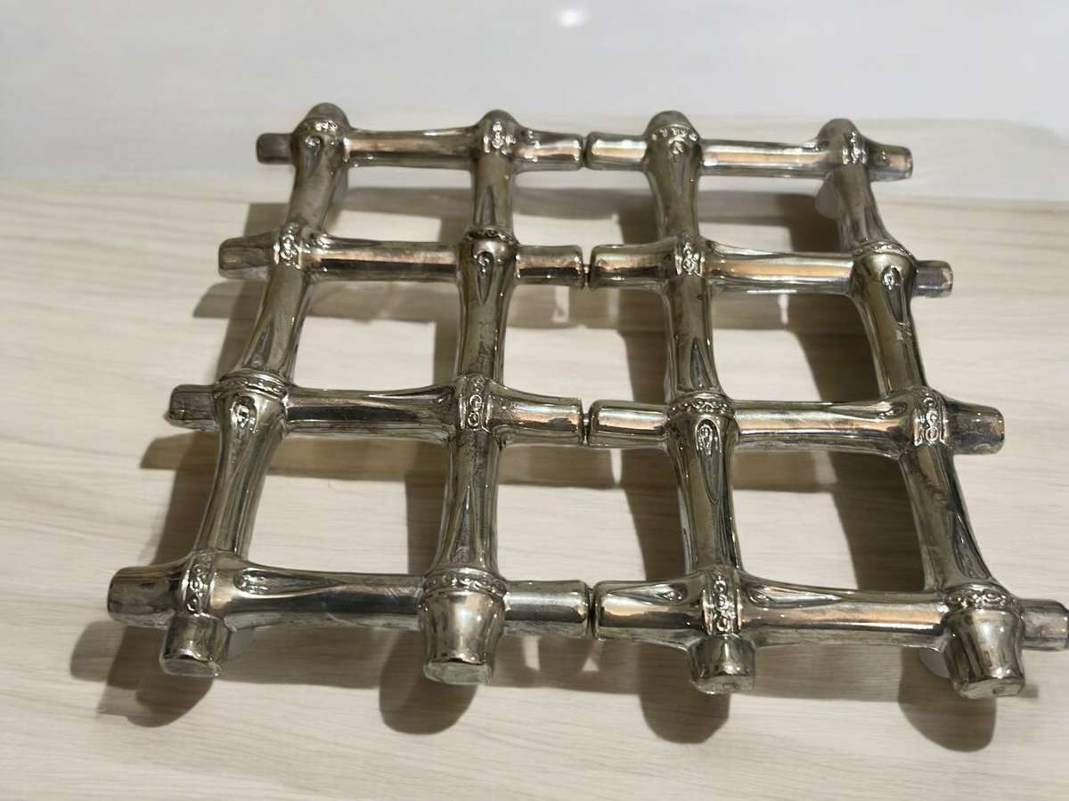 Trivet/ pot stand silver plated