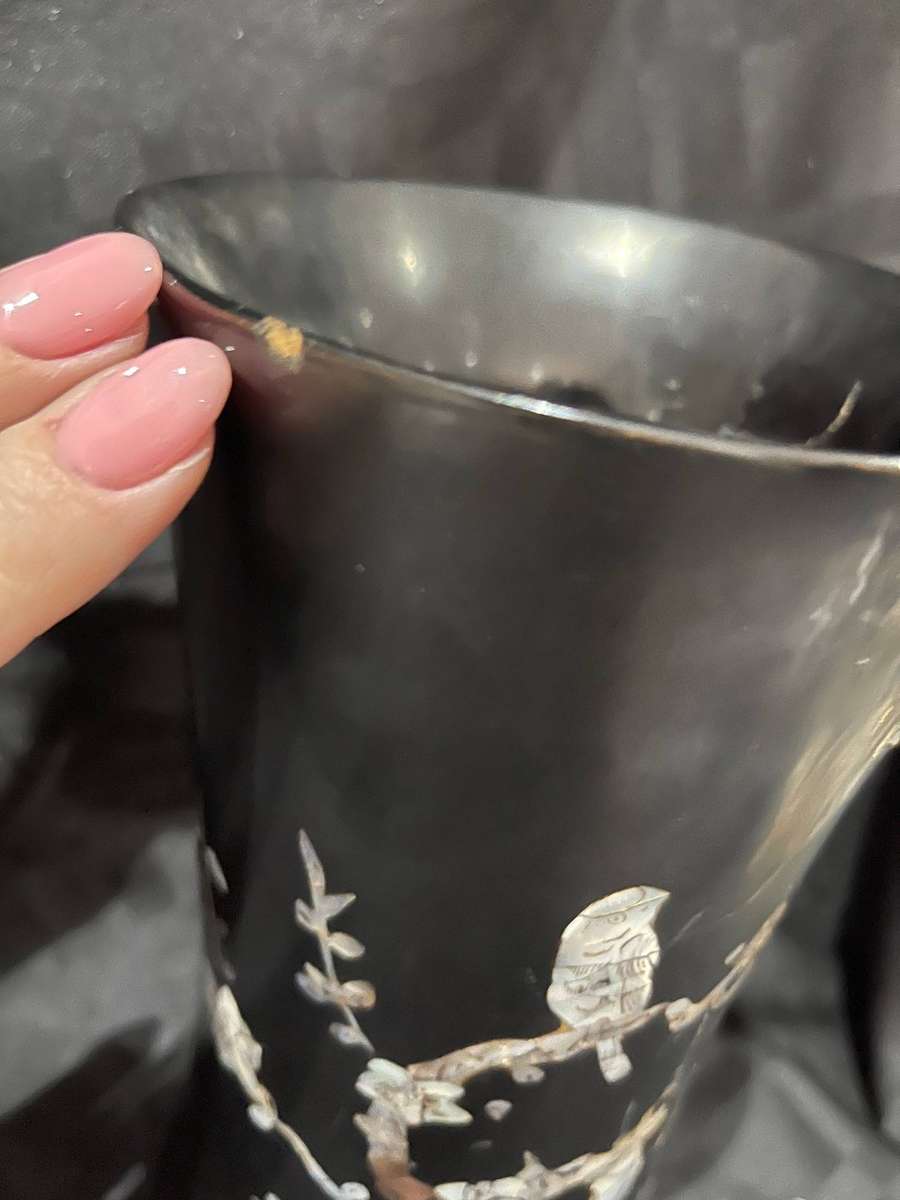 Vase Vietnam wood