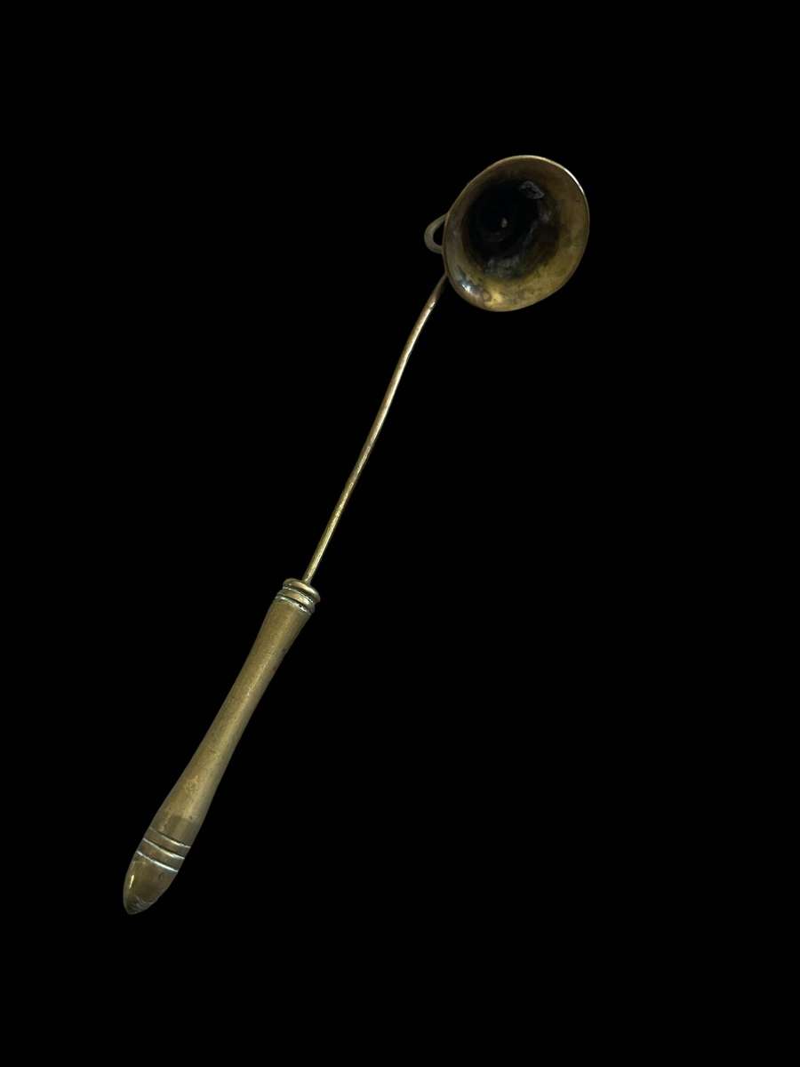 Candle snuffer antique