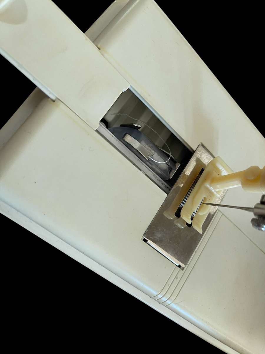 Singer sewing machine kids