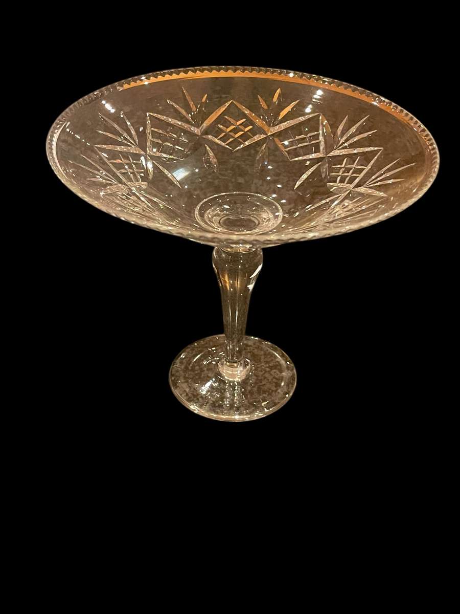 Bowl pedestal Webb Corbett