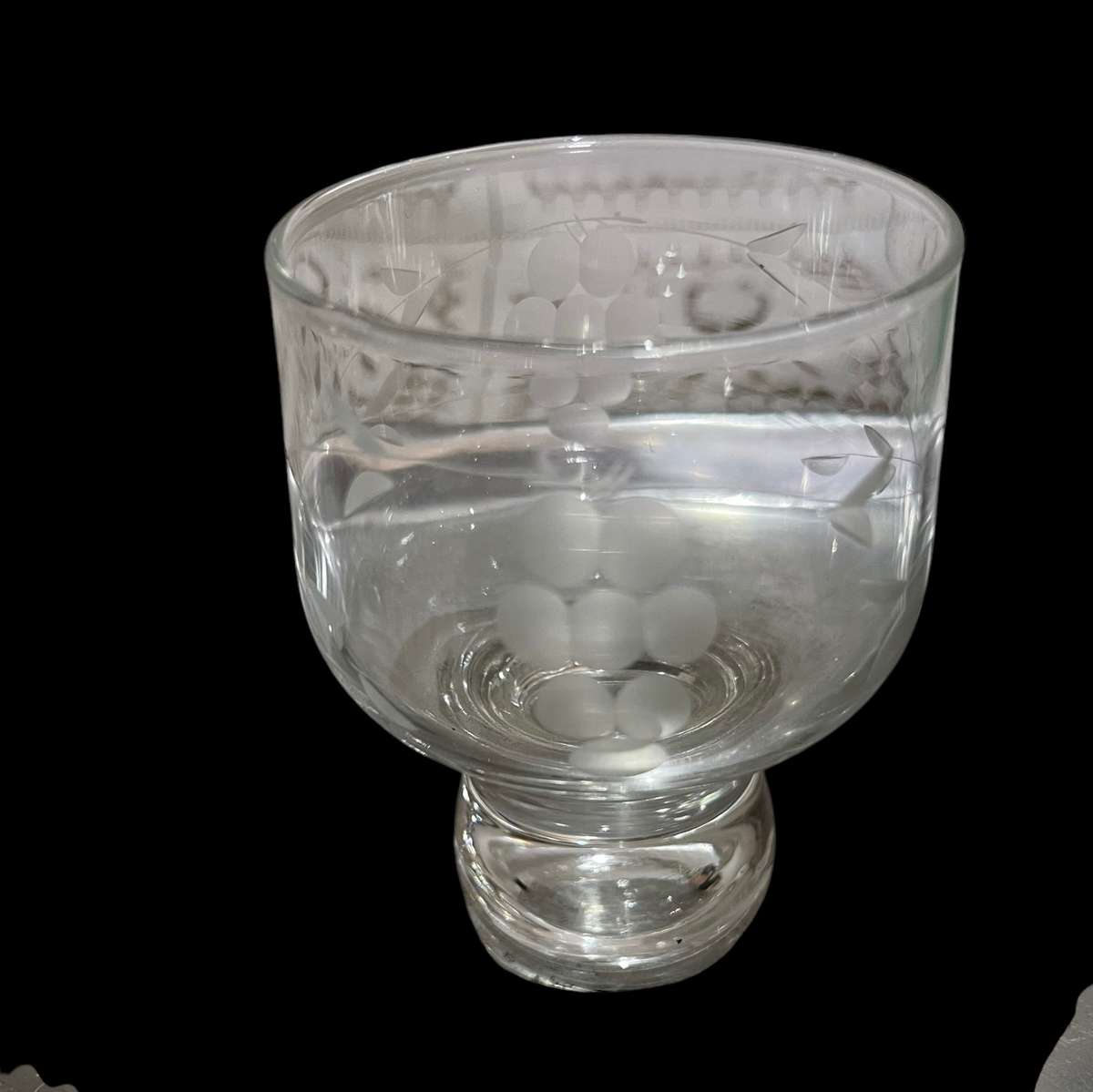 Glass grape etched