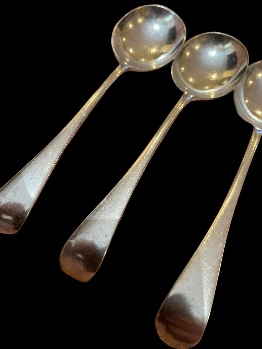 Soup spoons x6(NR11)
