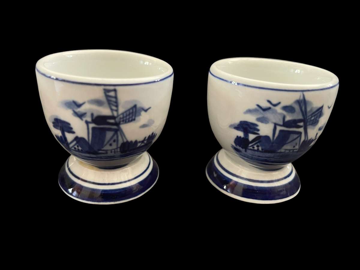 Egg cups Delft x4