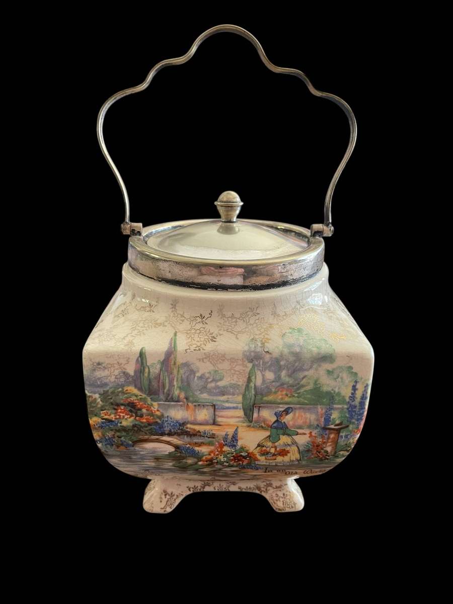 Biscuit barrel Lancaster Sandlandware