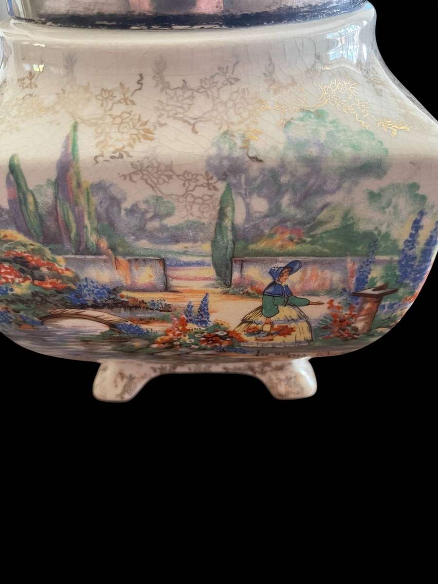 Biscuit barrel Lancaster Sandlandware