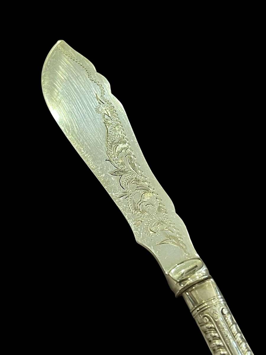 Butter/pate knife Sterling silver handle(NR13)