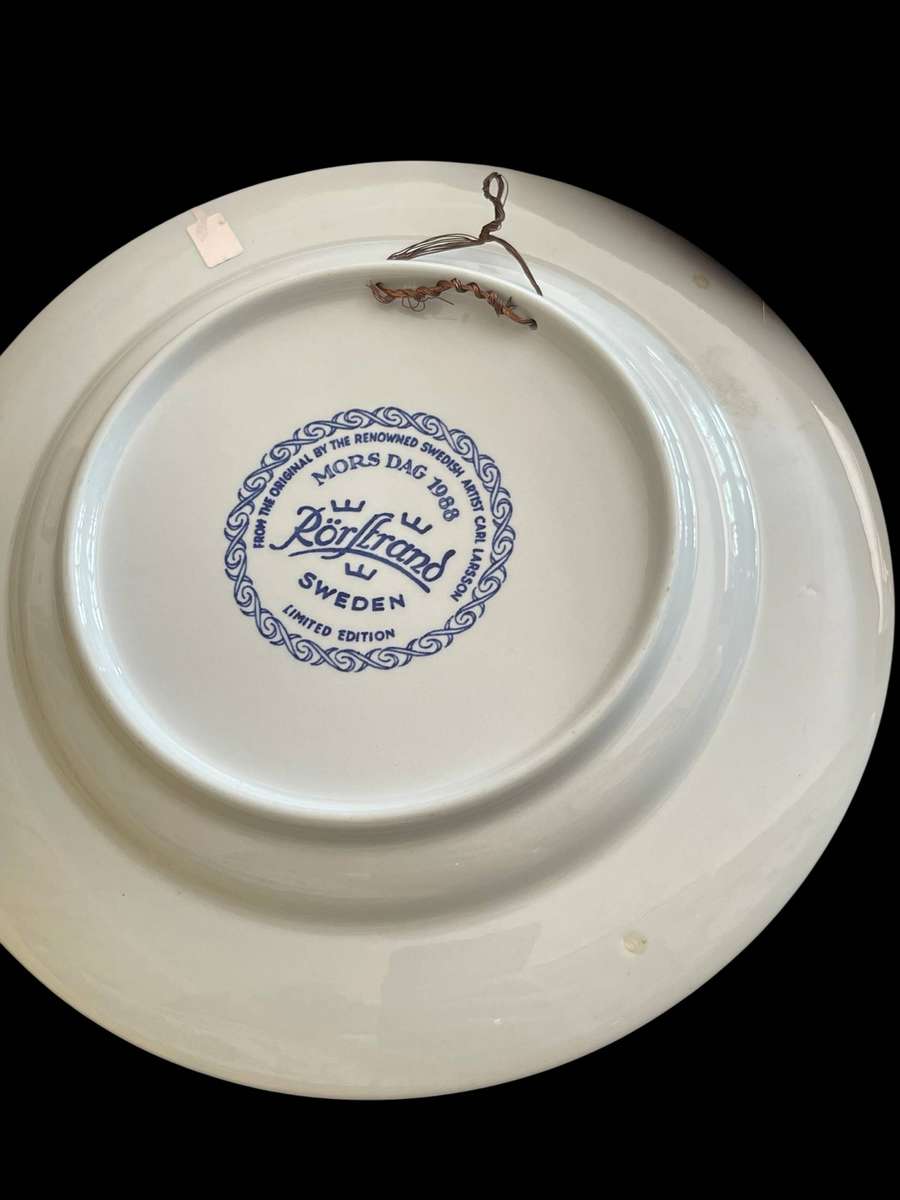 Plate display Sweden