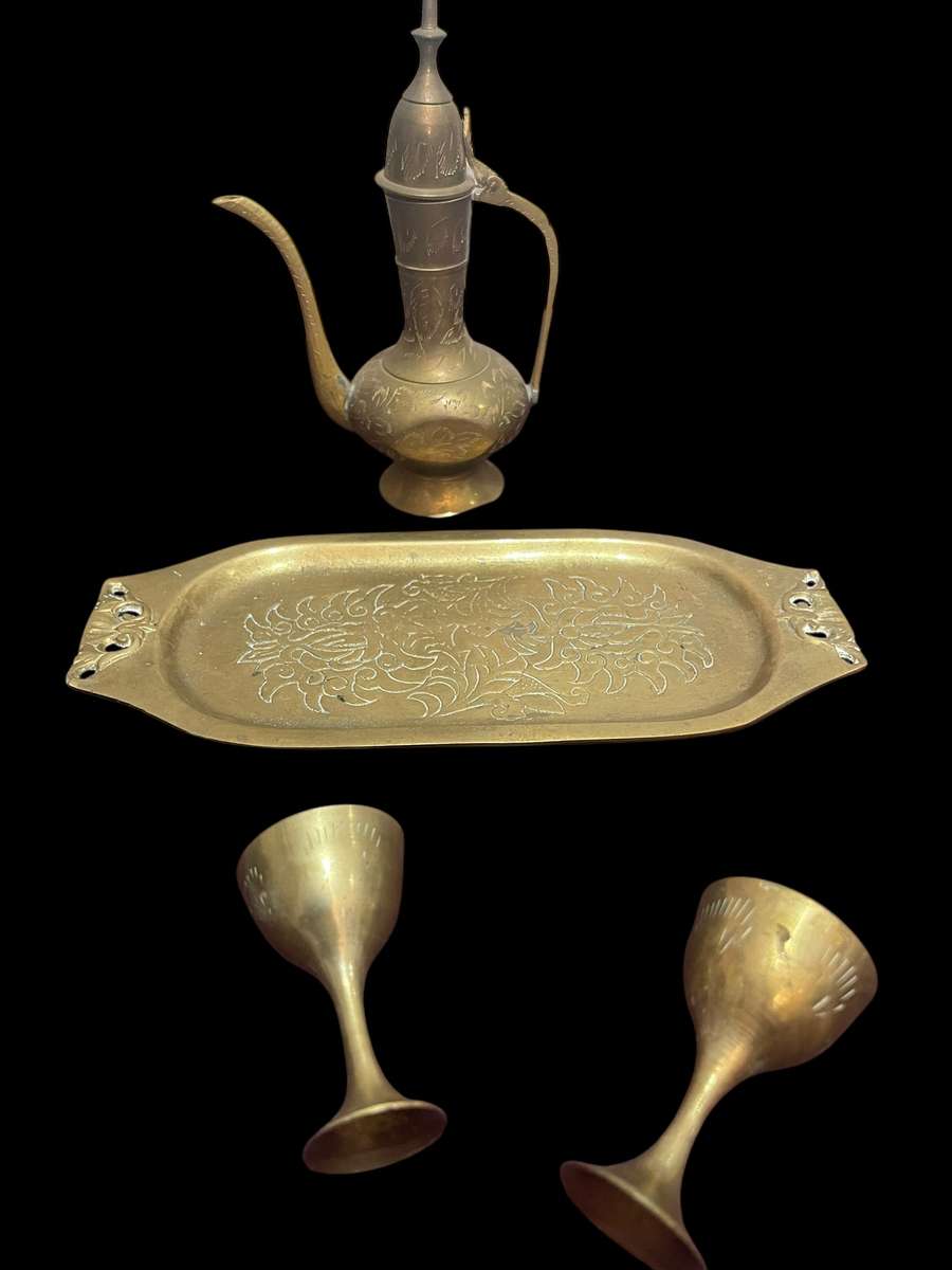 Ornament brass set
