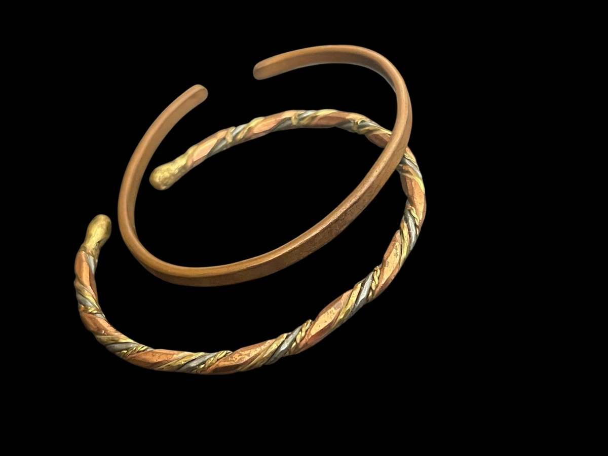 Bracelets copper/brass set