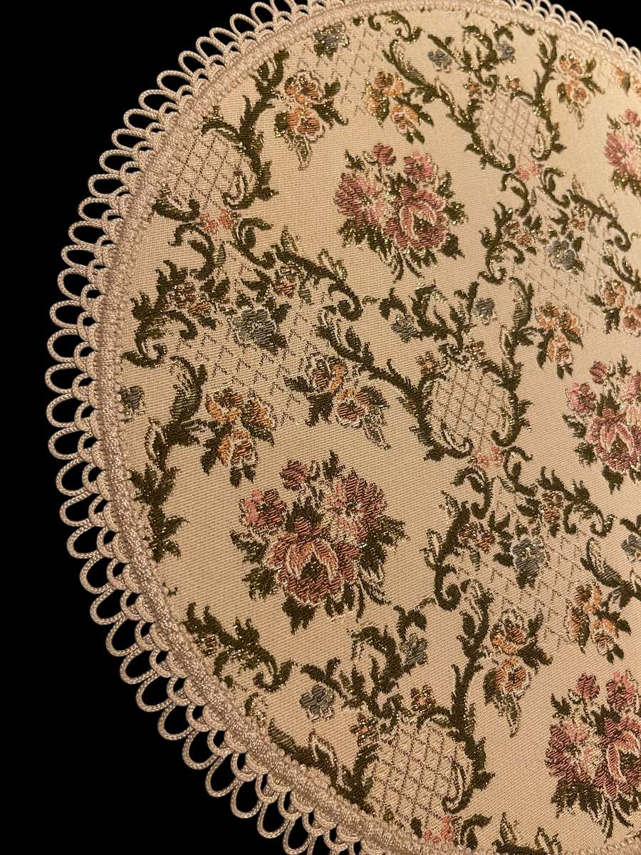 Doilies velveteen each(24)