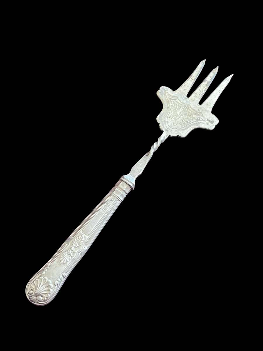 Pickle/pastry fork Sterling silver(NR46)antique