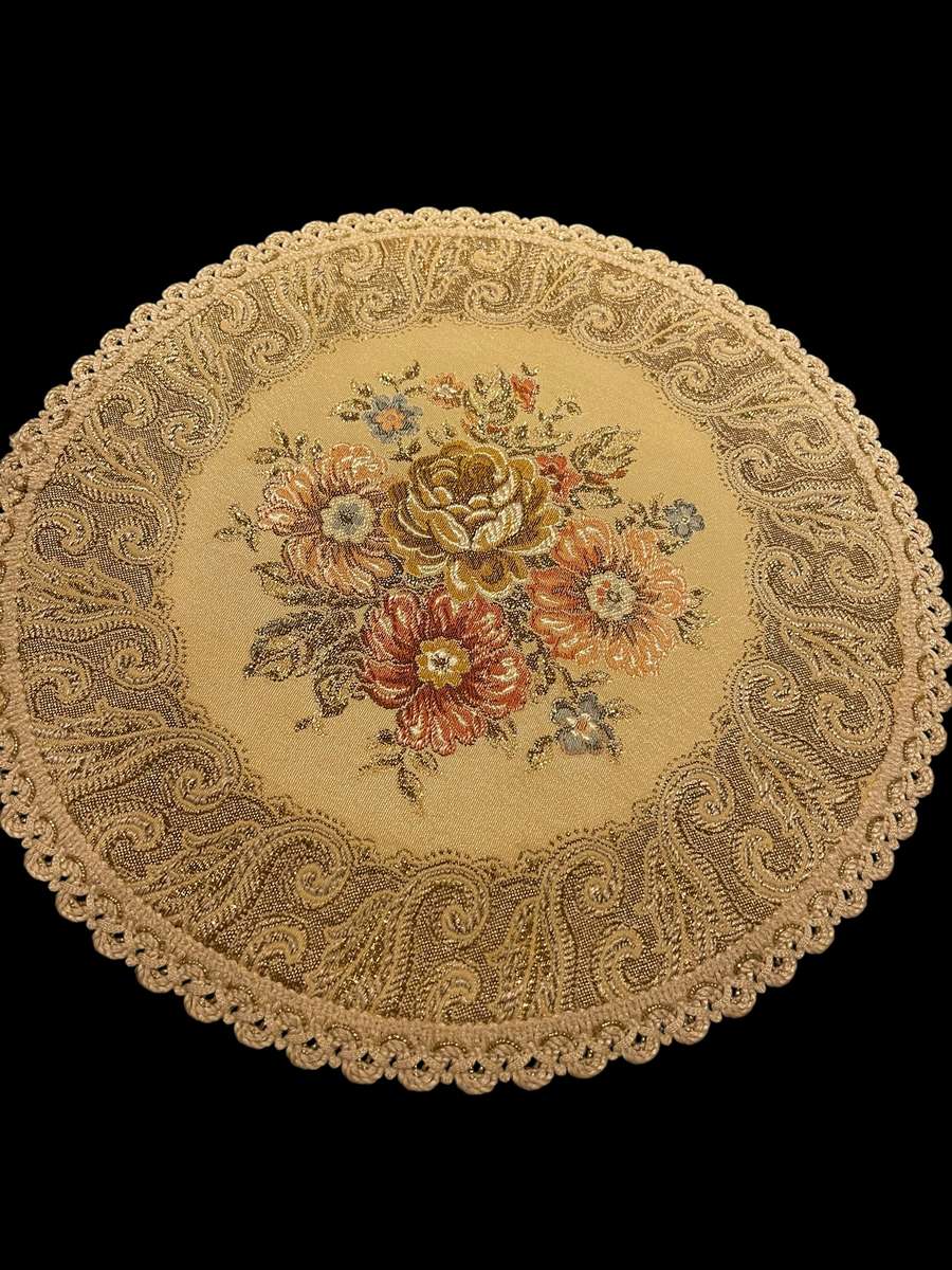 Doilies velveteen each(25)