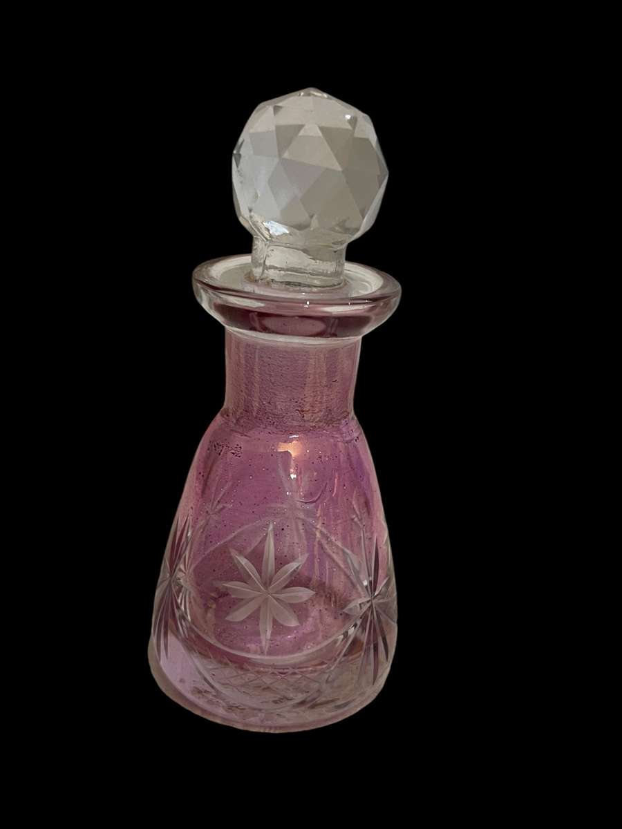 Perfume bottle